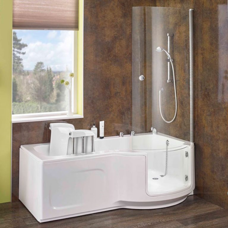 Walk In Baths Manchester | UK Accessible Baths - Get Your Free Survey